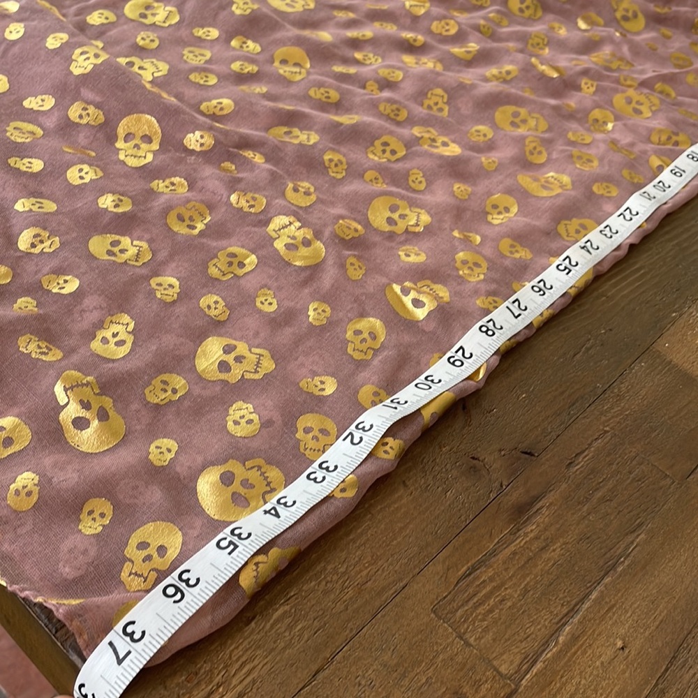 Infinity skull scarf - Picture 6 of 9